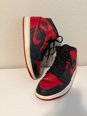 Nike Air Jordan 1 Mid Banned 2020 Black Red Size 10 Sneakers No Box